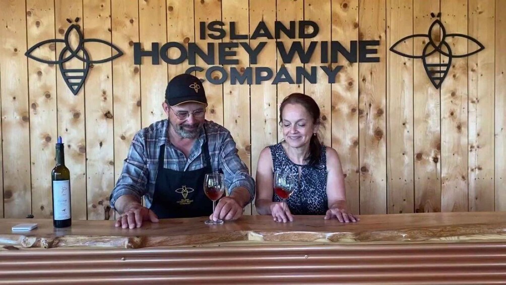 Prince Edward Island: Meadmobile Tour 1