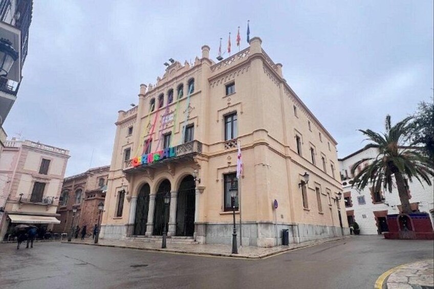 Essential Sitges : Self-Guided Tour created by local Official Guide 2