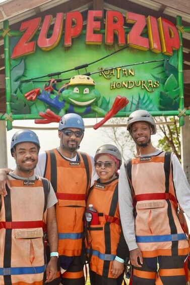 Picture 12 for Activity Roatan: Zipline Tours and Beach Options 3