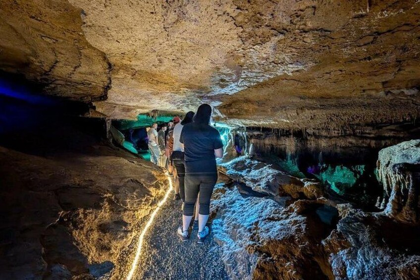 Raccoon Mountain Caverns: Crystal Palace Walking Tours 3