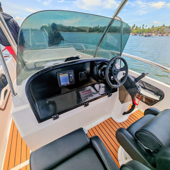 Picture 3 for Activity Mirissa: VIP Speed Boat Whale Watching 2
