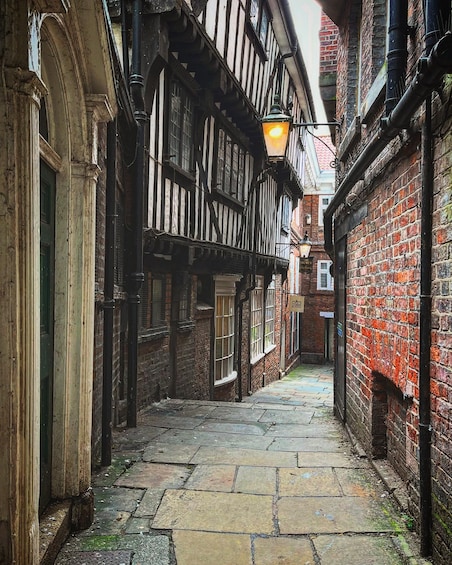York’s Snickelways Story Walking Tour 1