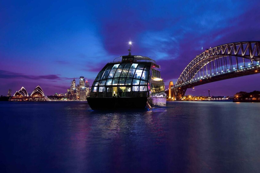 Sydney Harbour: Glass Boat Signature Dinner Cruise 1