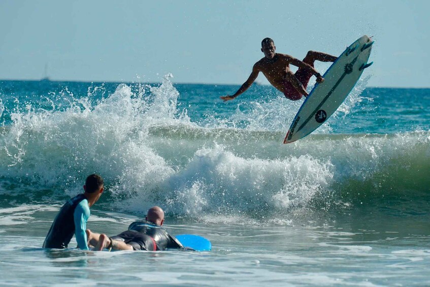 Manuel Antonio: Surfing Lessons with a Private Instructor 2