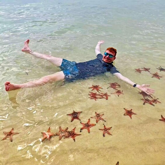 Picture 3 for Activity Phu Quoc: Floating Restaurant & Starfish Beach Experience 5