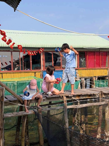 Picture 12 for Activity Phu Quoc: Floating Restaurant & Starfish Beach Experience 3