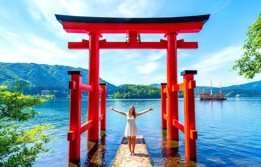 Picture 2 for Activity Tokyo: Mt. Fuji Tour, Hakone Ropeway, Owakudani, Lake Ashi 5