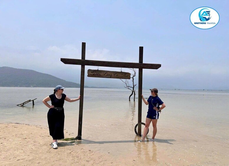 Picture 2 for Activity Transfer Bus From Hoi An / Da Nang to Hue via Hai Van Pass 4