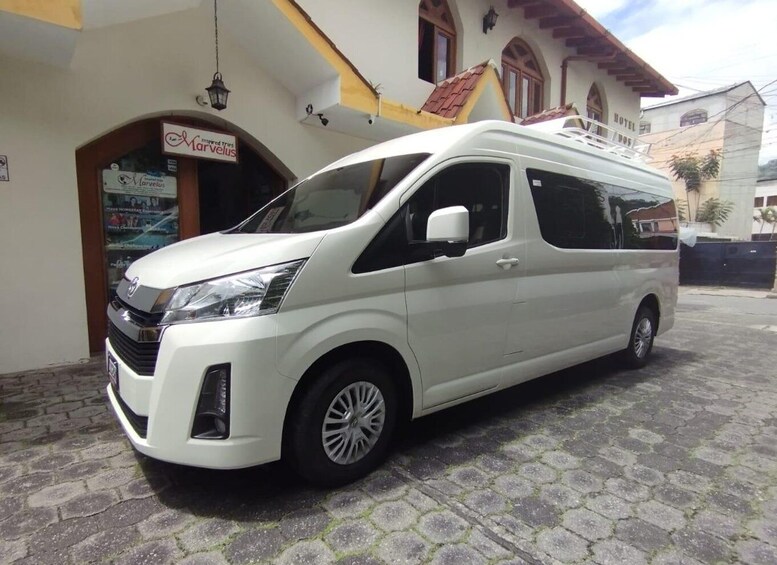 Guatemala city: One Way Shared Transfers to Panajachel 1