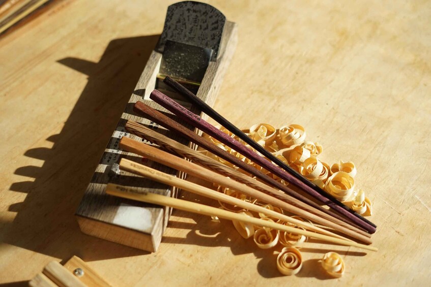 Picture 1 for Activity Tokyo: Shinjuku Chopstick Making Class 4
