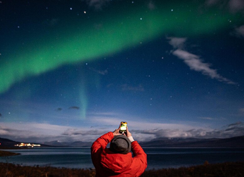 Picture 5 for Activity Kiruna: Aurora Tour with Professional Digital Photos 3