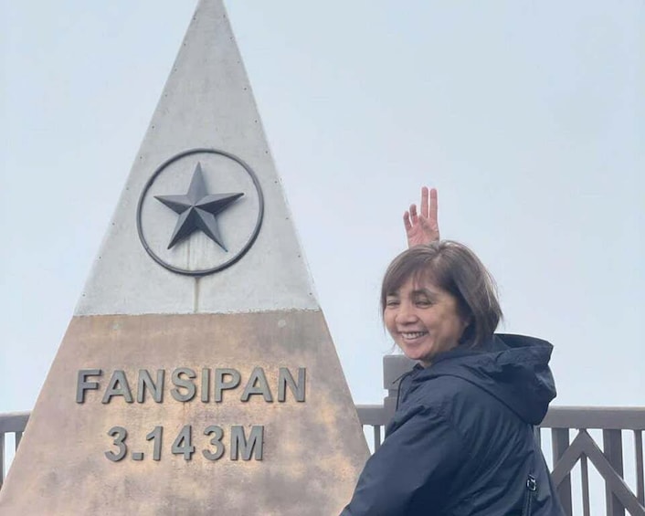 Picture 2 for Activity Crossing: Sapa 2-Day Adventure – Cat Cat & Fansipan Peak 3