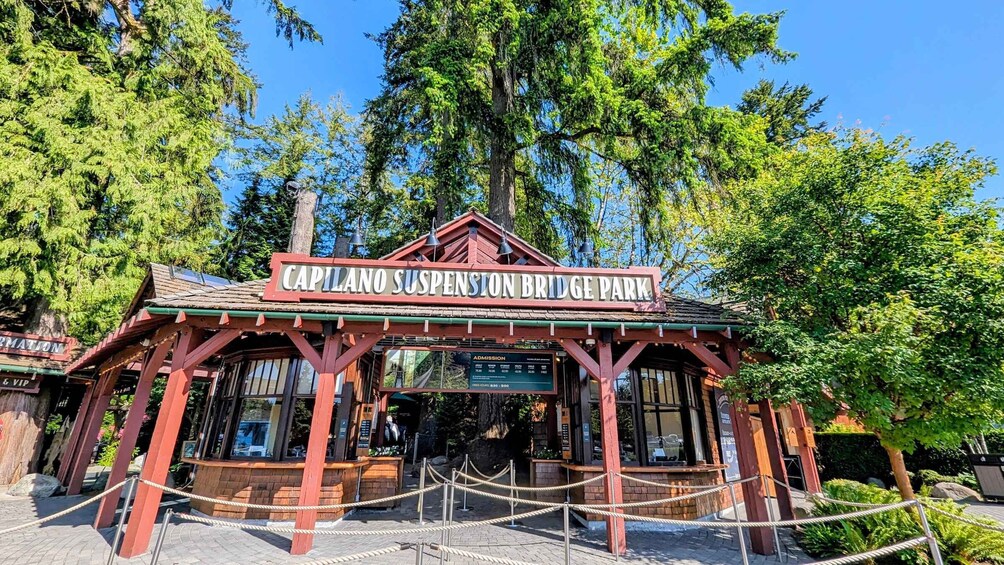 Picture 3 for Activity Suspended at Capilano Bridge A 7-Stop Halloween Private Tour 2