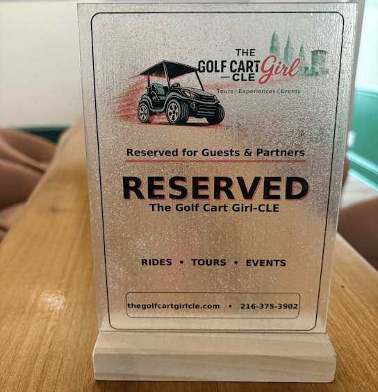 Uncorked in The Land - Wine, Cocktails & City Views 1