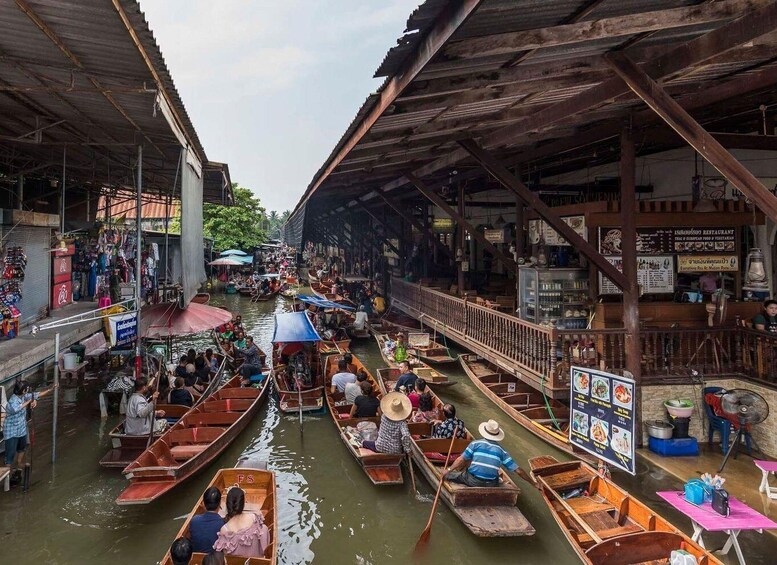 Picture 3 for Activity Bangkok: Railway and Floating Market Tour with Dragon Temple 5