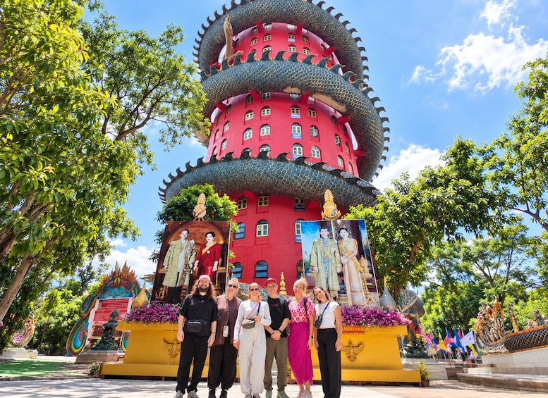 Picture 2 for Activity Bangkok: Maeklong Railway, Floating Market & Dragon Temple. 2
