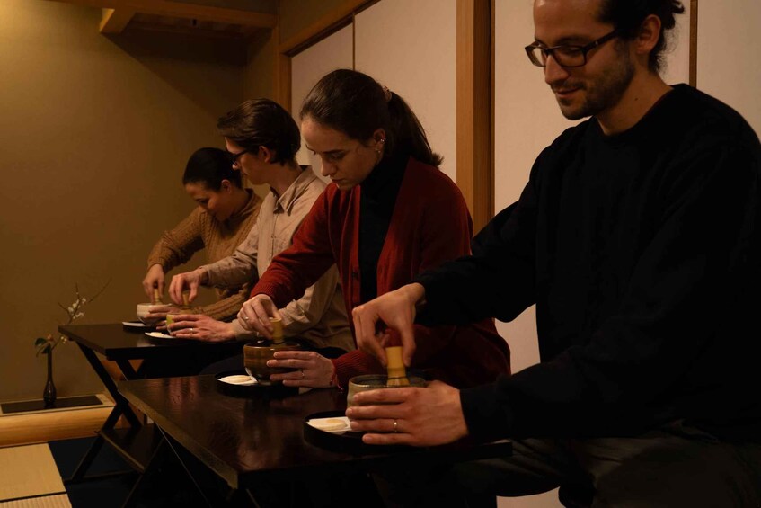 Picture 3 for Activity Kanazawa: Kenrokuen Tea Ceremony Experience 4