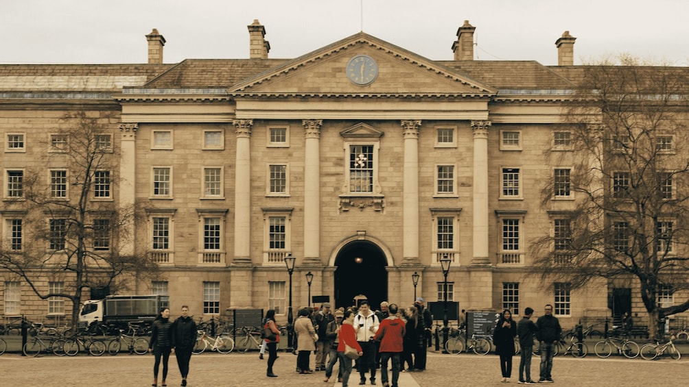 Picture 1 for Activity Dublin: 2 Hour City Center Guided Walking Tour 3