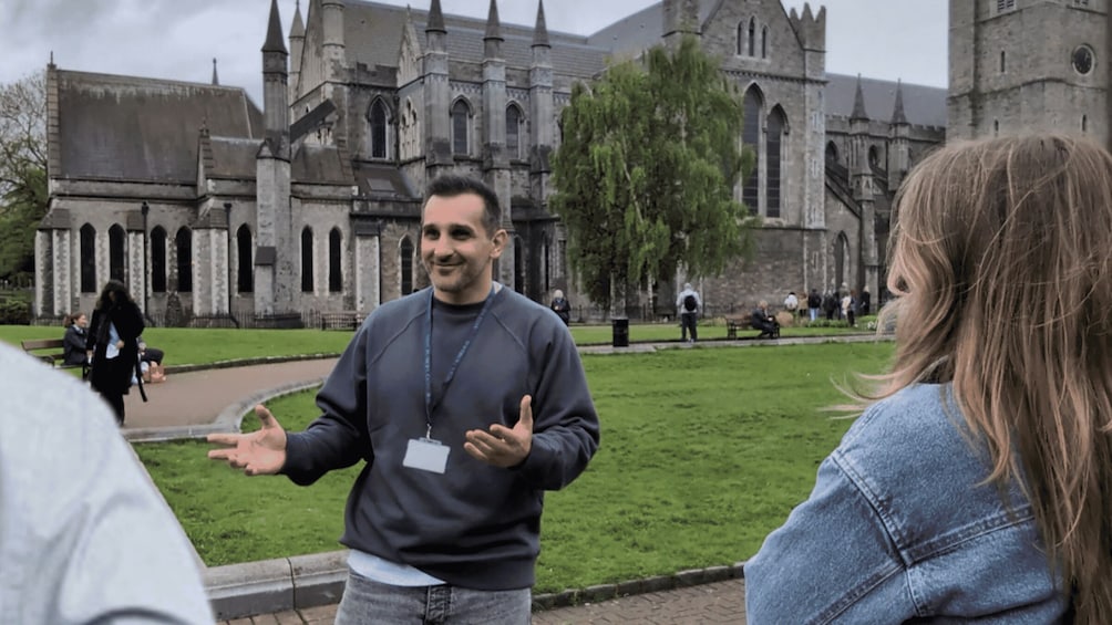 Picture 3 for Activity Dublin: 2 Hour City Center Guided Walking Tour 2