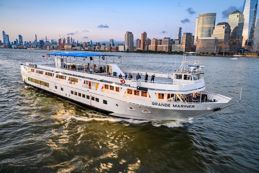 Picture 1 for Activity NYC: Tall Ships of Sail4th 250 - Sightseeing Cruise 5