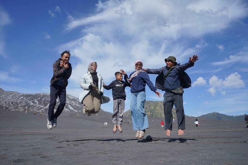Picture 2 for Activity Surabaya or Malang: Shared Mount Bromo Trip with Breakfast 3