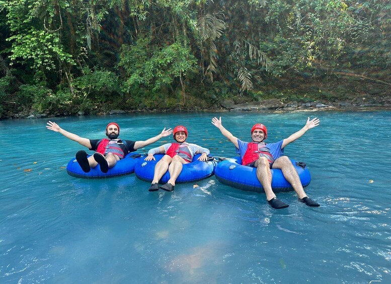 Tubing on Rio Celeste: Fun, Natural Pools & Fresh Fruit 3