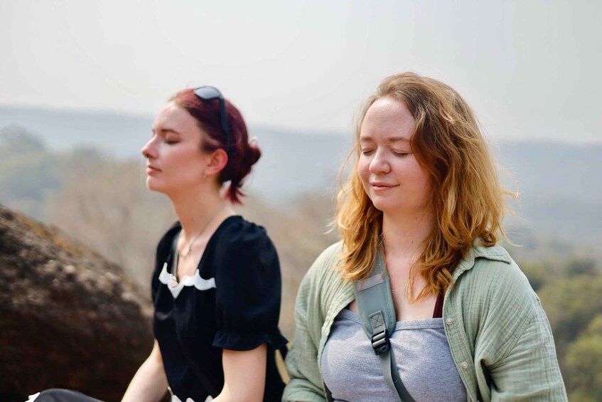 Picture 23 for Activity Mumbai Full-Day Sightseeing and Elephanta Caves Tour 4