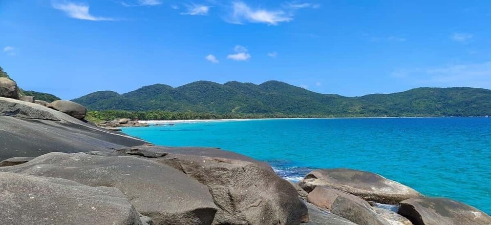 Vila Abraão: Lopes Mendes, Pouso , Mangues and Sto Antônio 1