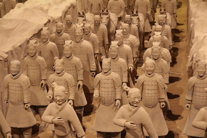 Xi’an Terracotta Warriors Tour with Private Transfer 1