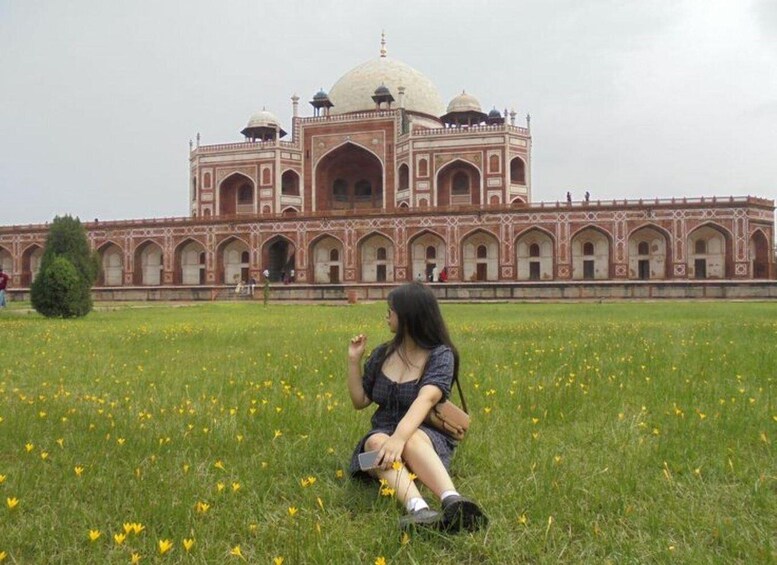Picture 2 for Activity Delhi: Private Full-Day City Tour of Old & New Delhi 3