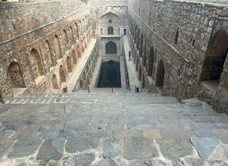 Picture 5 for Activity Delhi: Private Full-Day City Tour of Old & New Delhi 2