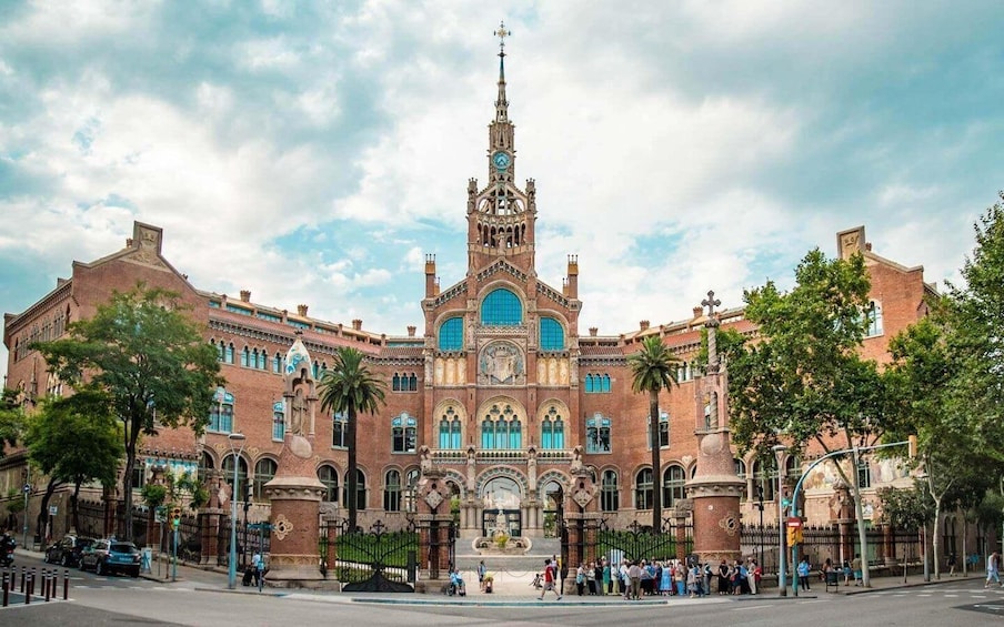 Picture 2 for Activity Barcelona Beyond Gaudí: Modernism, Rooftops, and Hidden Gems 1