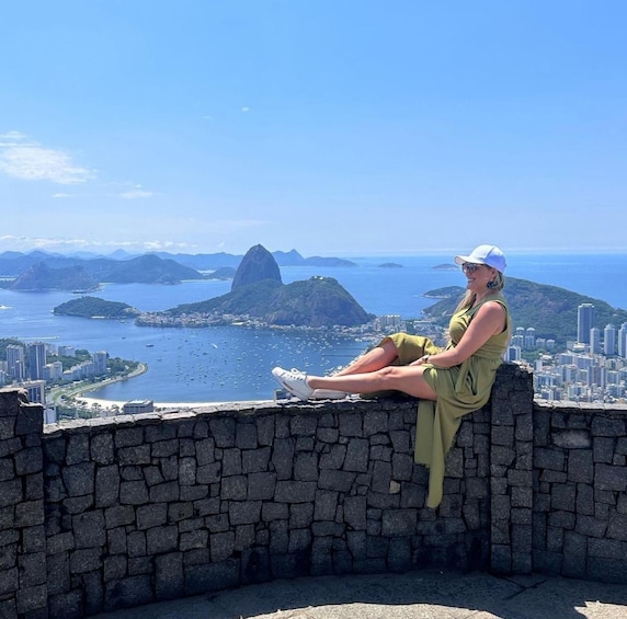 Picture 2 for Activity Rio de Janeiro: Private City Tour with Tickets Included 1