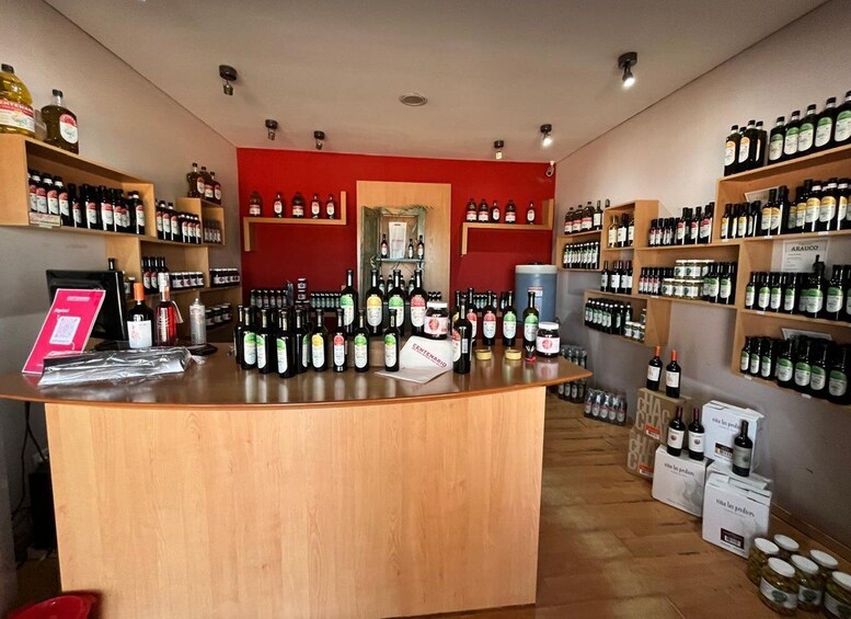 Picture 5 for Activity From Mendoza: Winery, Chocolate Factory, Distillery, and Olive Farm Tour 2