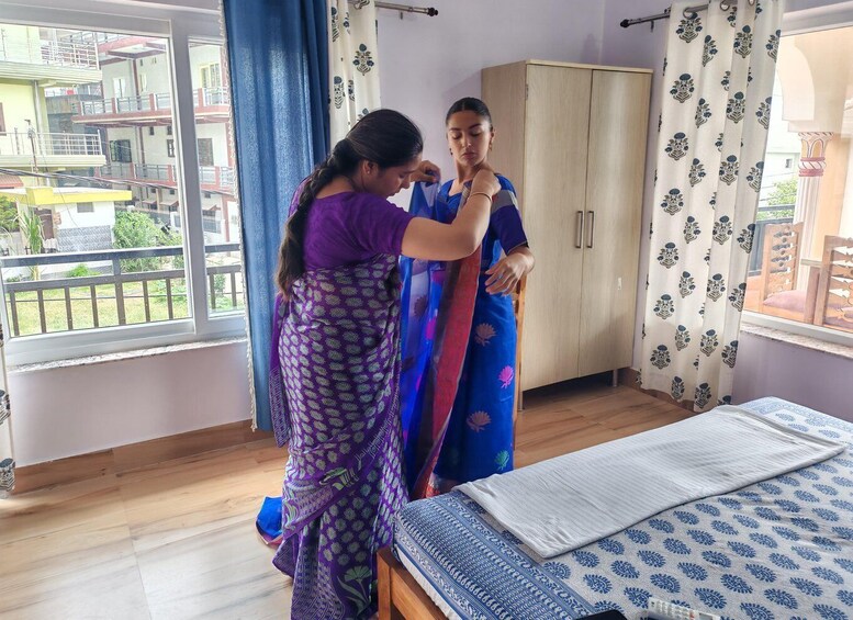 Picture 1 for Activity Rishikesh: Indian Saree Draping Workshop with Photography 3