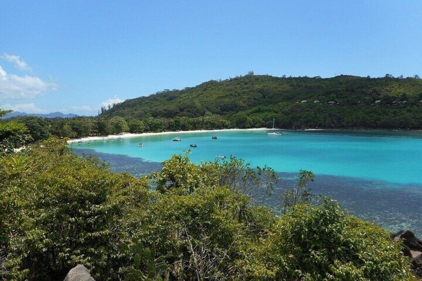 Epic View of Port Launay Bay and Constance Ephelia Hill Villas