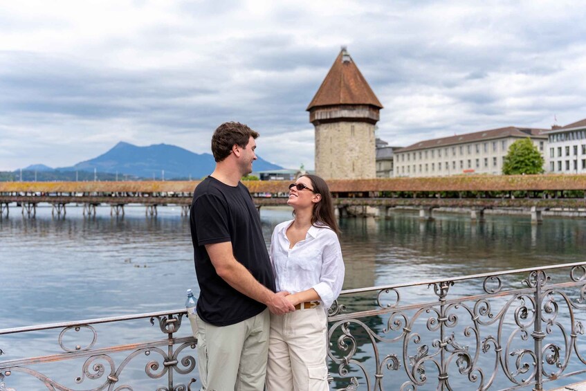 Picture 10 for Activity Lucerne: City Highlights Tour with Local Guide & Photography 3