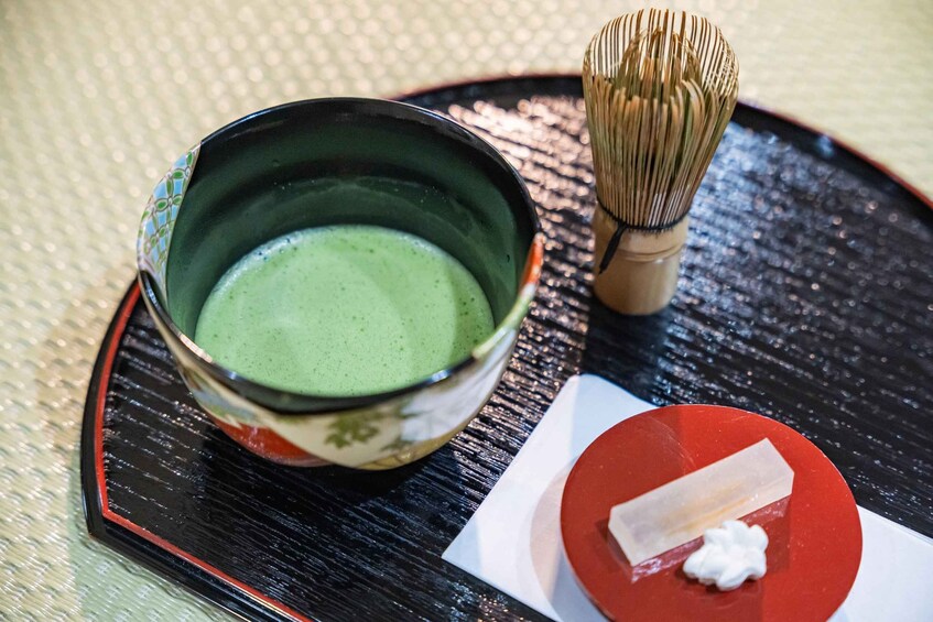 Picture 19 for Activity Kyoto: Nishiki Market Walk Tour with Tea Ceremony Experience 3
