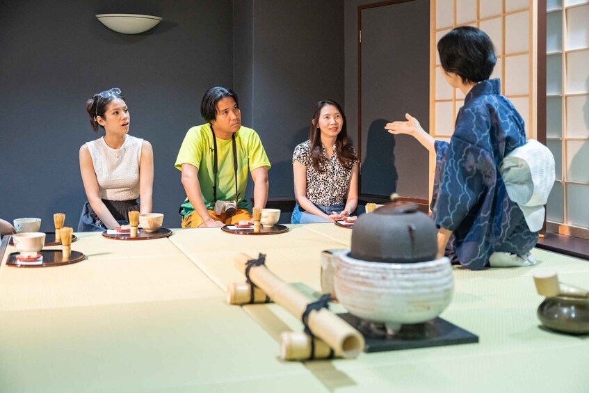 Picture 2 for Activity Kyoto: Nishiki Market Walk Tour with Tea Ceremony Experience 5