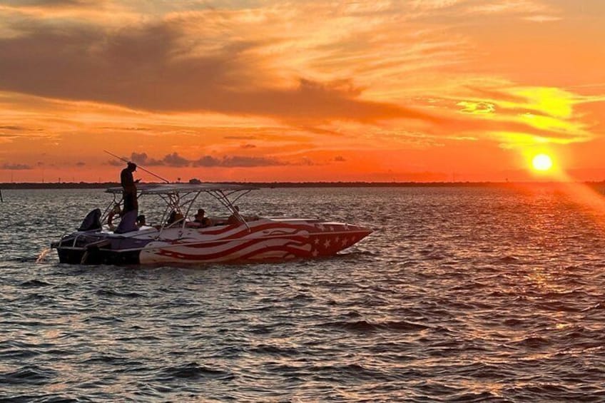 Sunset Screaming Eagle Speedboat Thrill Ride in Destin 2