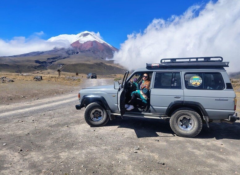 Picture 14 for Activity Cotopaxi & Quilotoa Day Tour from Quito – Andean Highlights 3