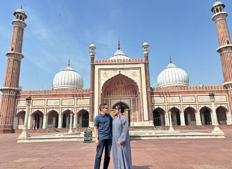 Picture 7 for Activity Delhi: Old & New Delhi Full or Half-Day Private Guided Tour 2