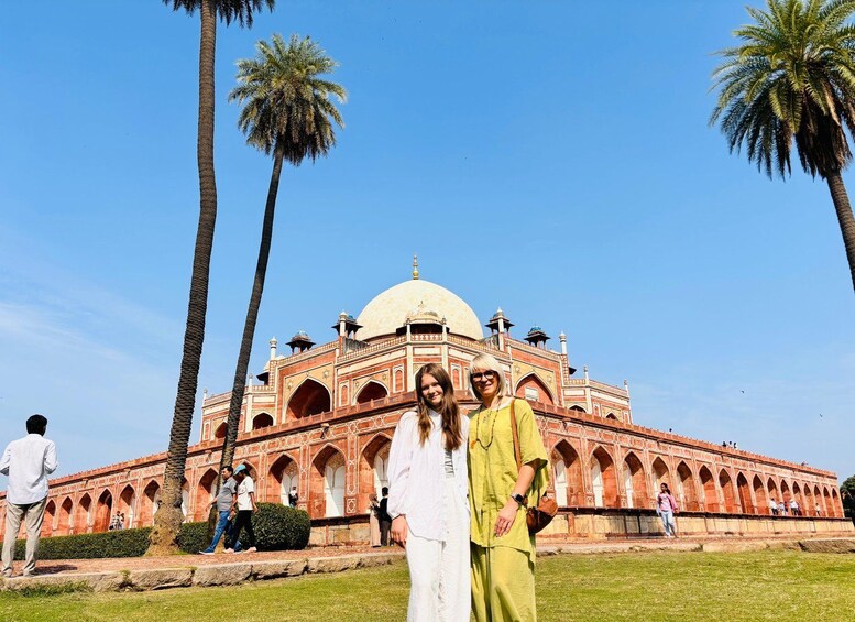 Picture 20 for Activity Delhi: Old & New Delhi Full or Half-Day Private Guided Tour 3
