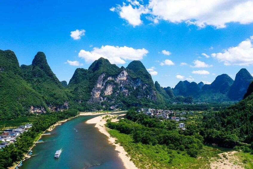 Picture 2 for Activity Guilin: Li River Cruise, Yangshuo Biking & Flexible Pricing 3