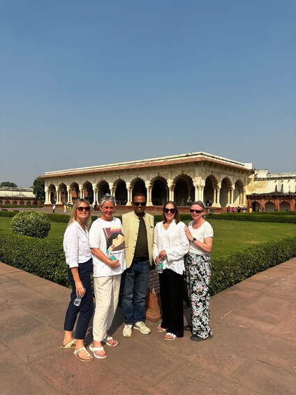 Picture 9 for Activity From Delhi: Taj Mahal & Agra Tour by Gatimaan Express Train 3