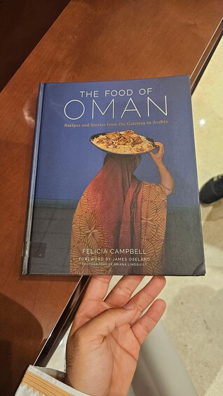 Picture 9 for Activity Muscat: Omani Food Tour with Shuwa & Halwa 2