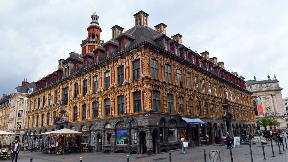 Lille: Golden Flanders Guided Walking Tour 1