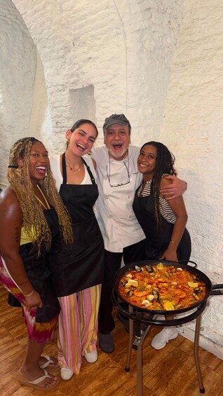 Picture 27 for Activity Madrid: Cook your own paella and unlimited sangria at a hands-on workshop 2