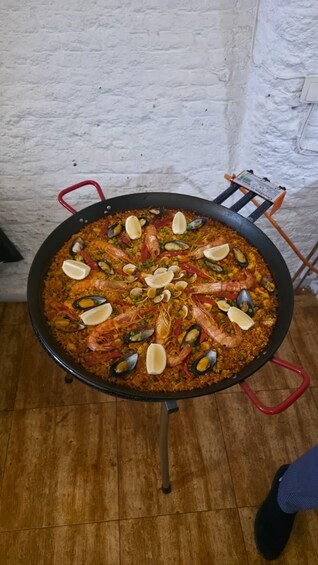 Picture 95 for Activity Madrid: Cook your own paella and enjoy unlimited sangria in a hands-on workshop 4