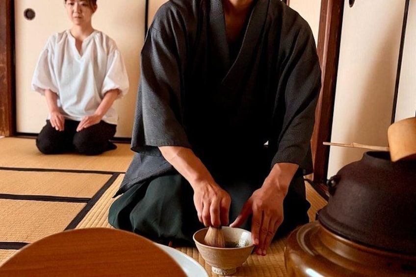 Kanazawa: Private Koicha Ceremony with a Samurai Tea Master 2